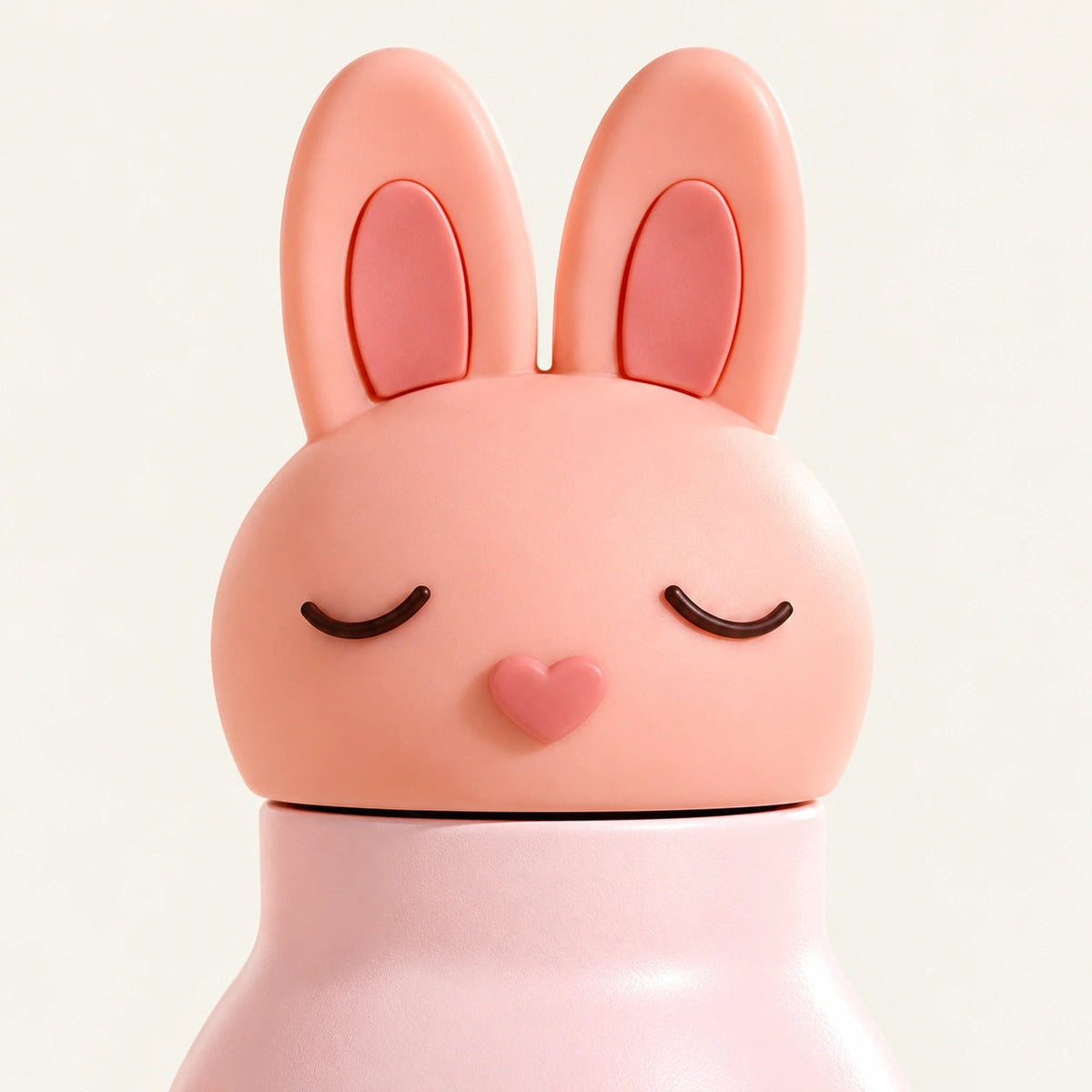 Twyne Bunny character lid close-up