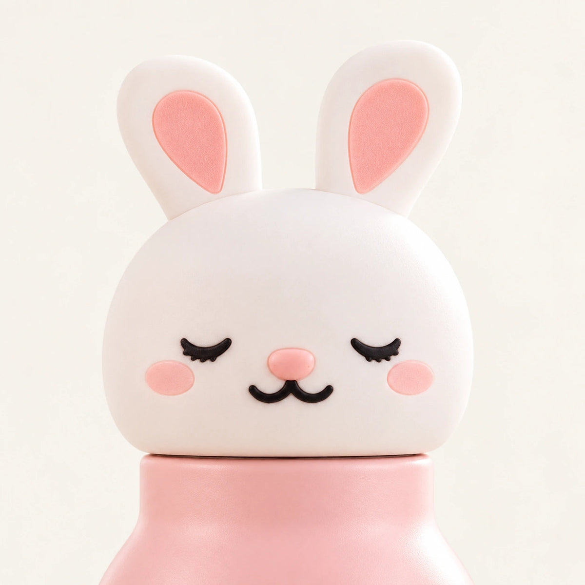 Twyne Rabbit character lid close-up
